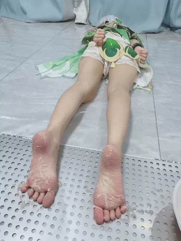 【咕咕原创】小草神的山药泥地狱痒责，绝对极限感官折磨 5.webp