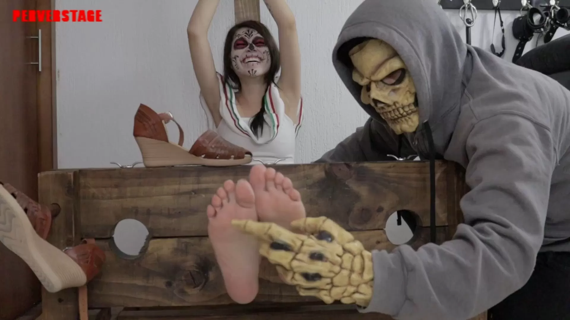 Perverstage – Tickles in the Underworld.mp4_snapshot_07.06.683.webp
