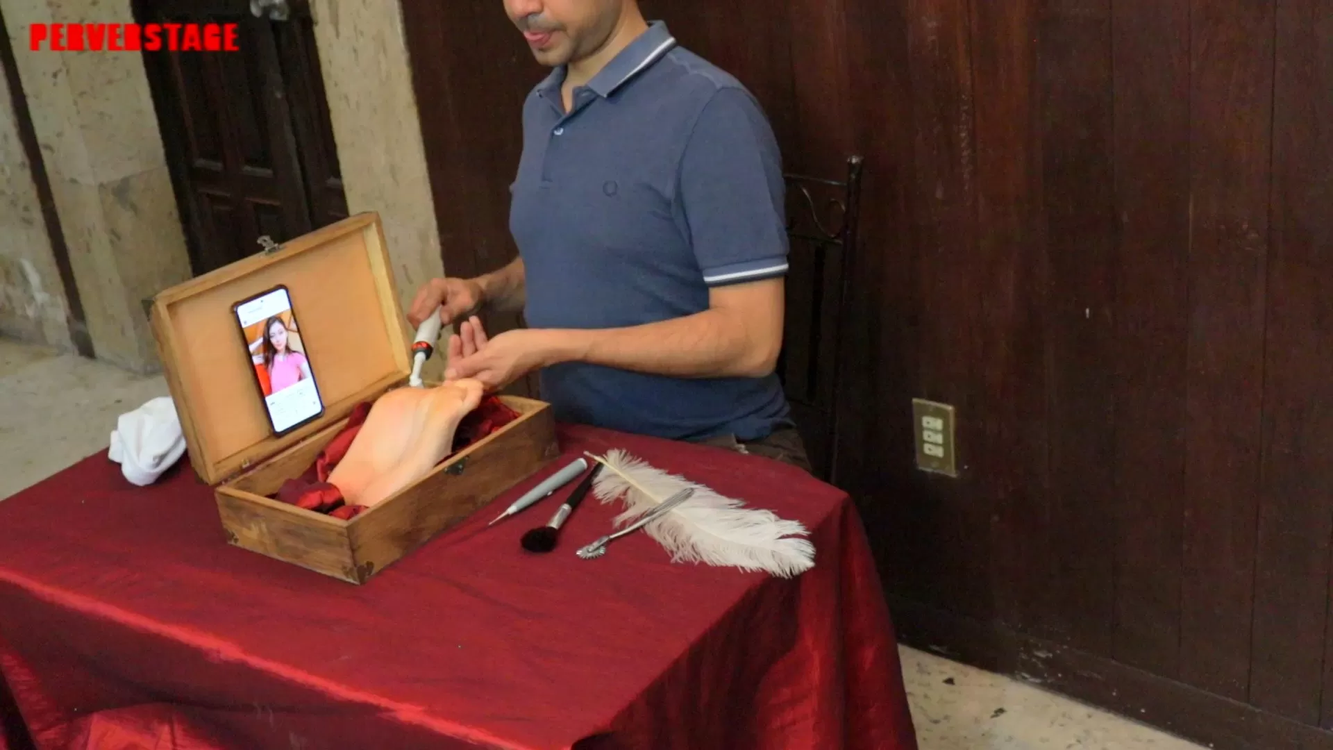 Perverstage – Magic Box (Custom).mp4_snapshot_28.53.598.webp