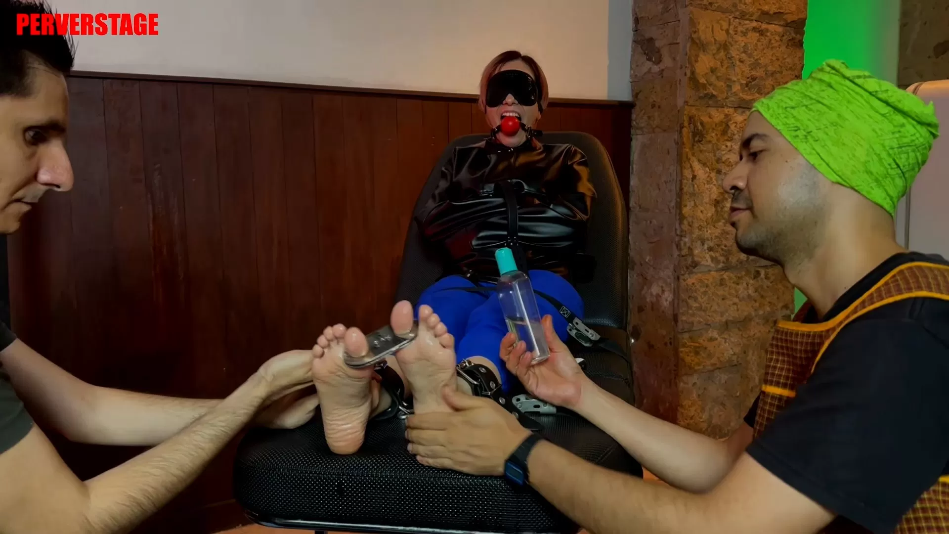 Perverstage – Claustrophobic Tickling 2.mp4_snapshot_07.30.483.webp