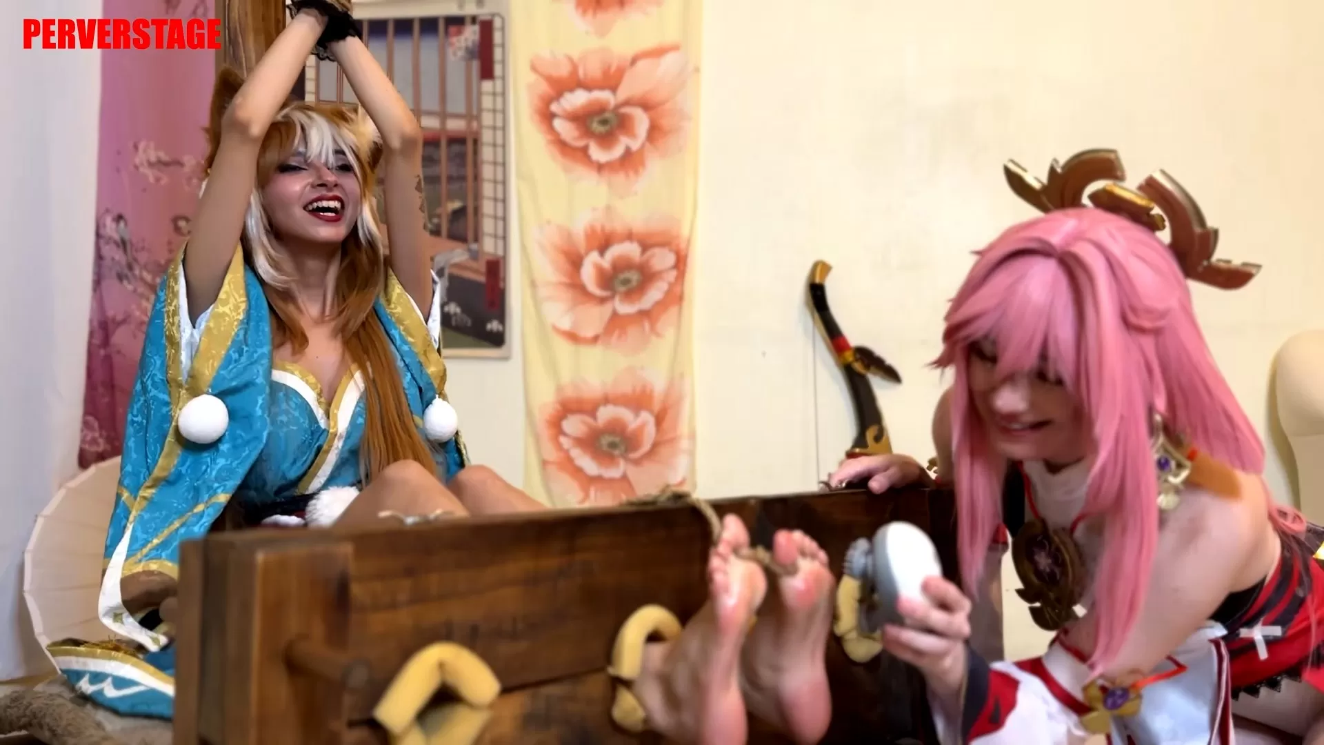 Perverstage – Miss Hina’s Little Feet Caught in the Stock (Custom).mp4_snapsho.webp