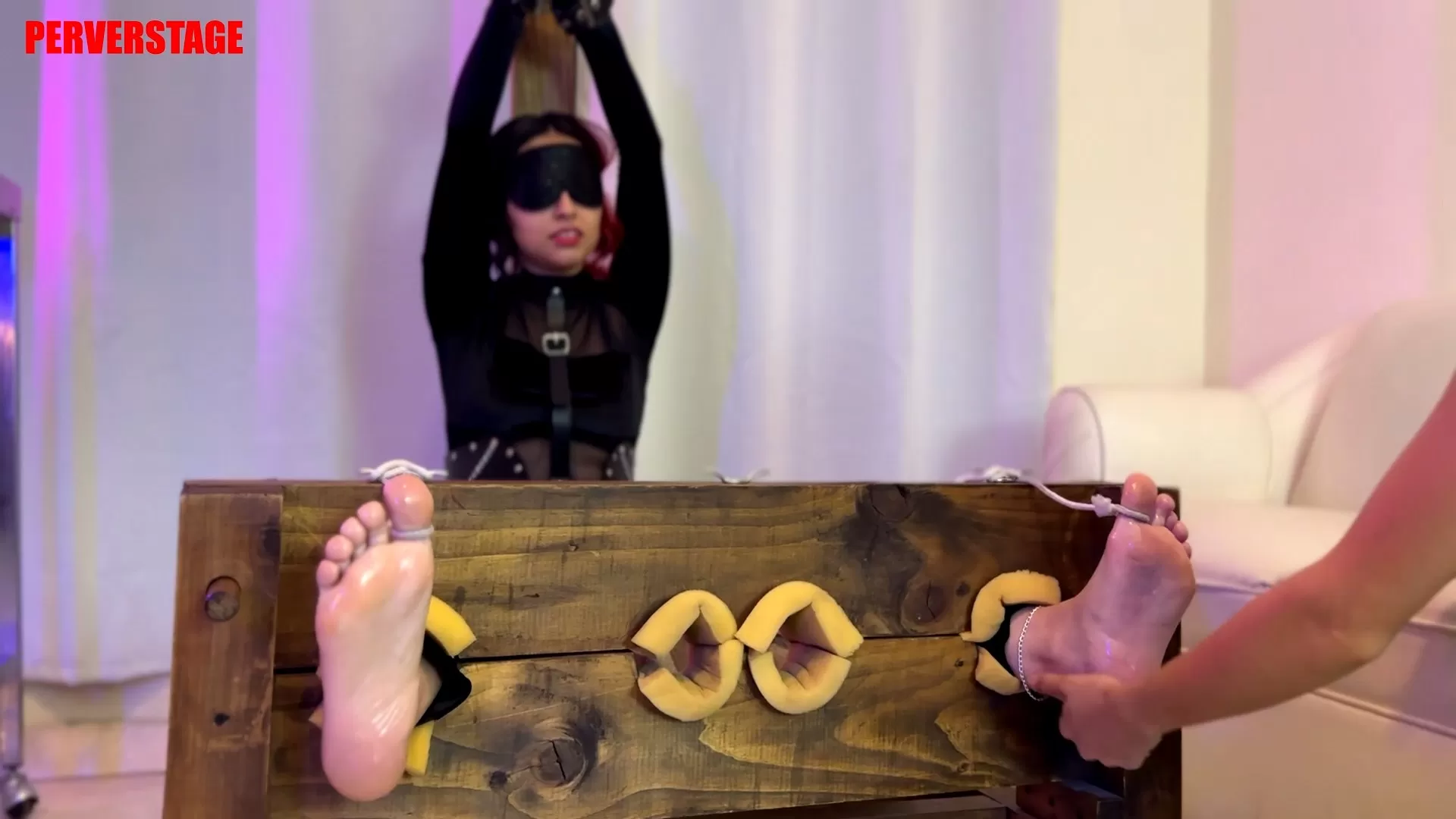 Perverstage – Cherry a ticklish first-timer (Custom).mp4_snapshot_19.45.383.webp