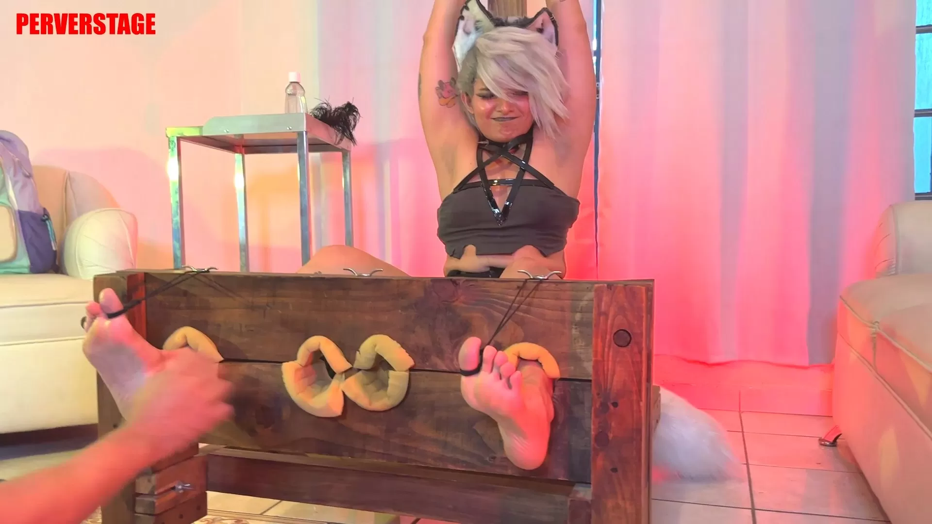 Perverstage – Loona a very ticklish villain.mp4_snapshot_15.06.772.webp