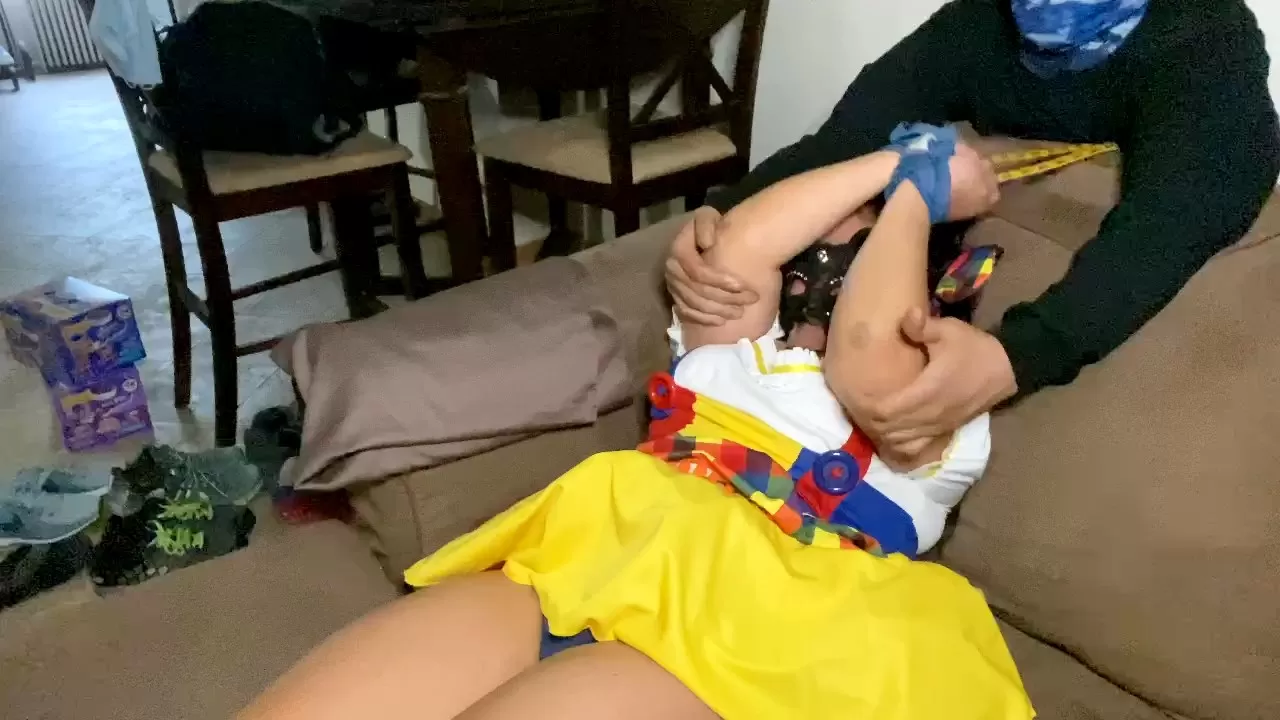 TheBKTickler – Roslyn’s Halloween party detour – full body.mp4_snapshot_01.56.000.webp