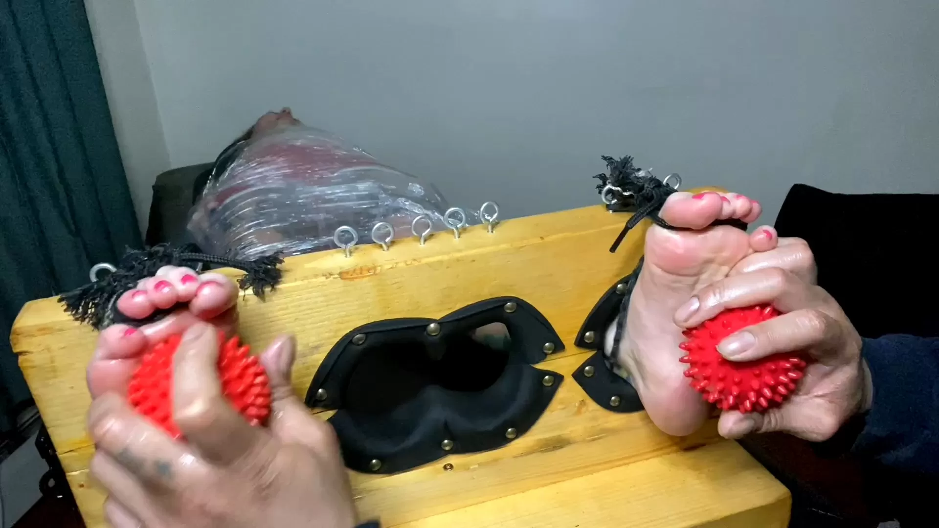 TheBKTickler – Scarlett Storm Wrecked And Wrecked!.mp4_snapshot_03.31.000.webp