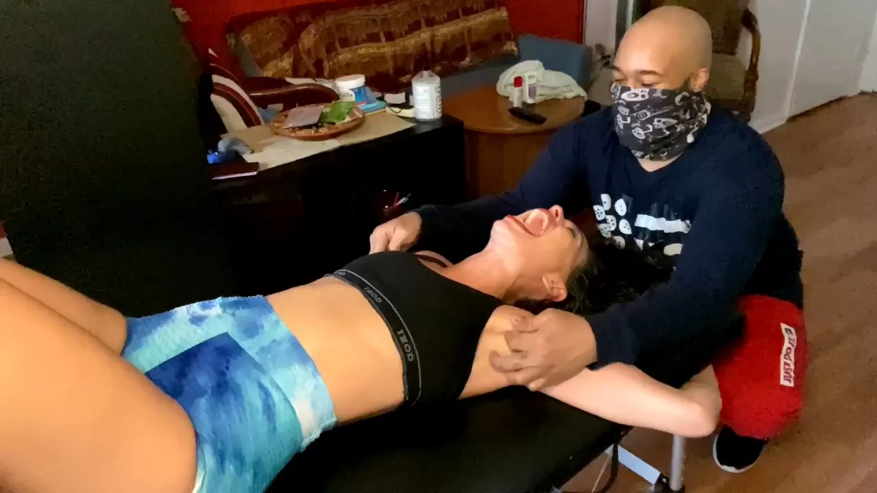 TheBKTickler – Fina’s Tickle Table Debut – Full Body.mp4_snapshot_01.15.000.webp