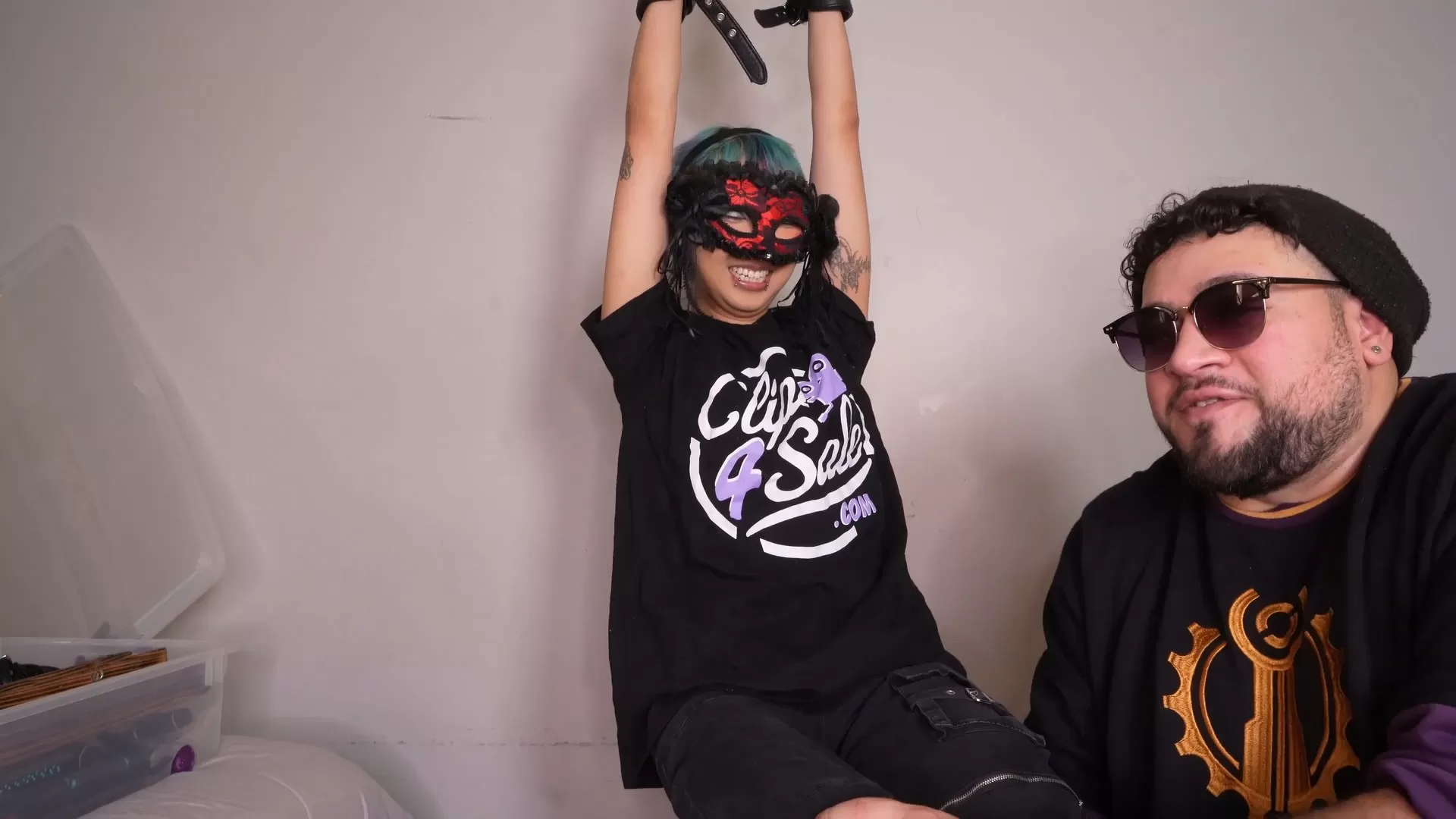 TheTickleRoom – Asian Flowers Upper body Hysteria!.mp4_snapshot_04.11.417.webp