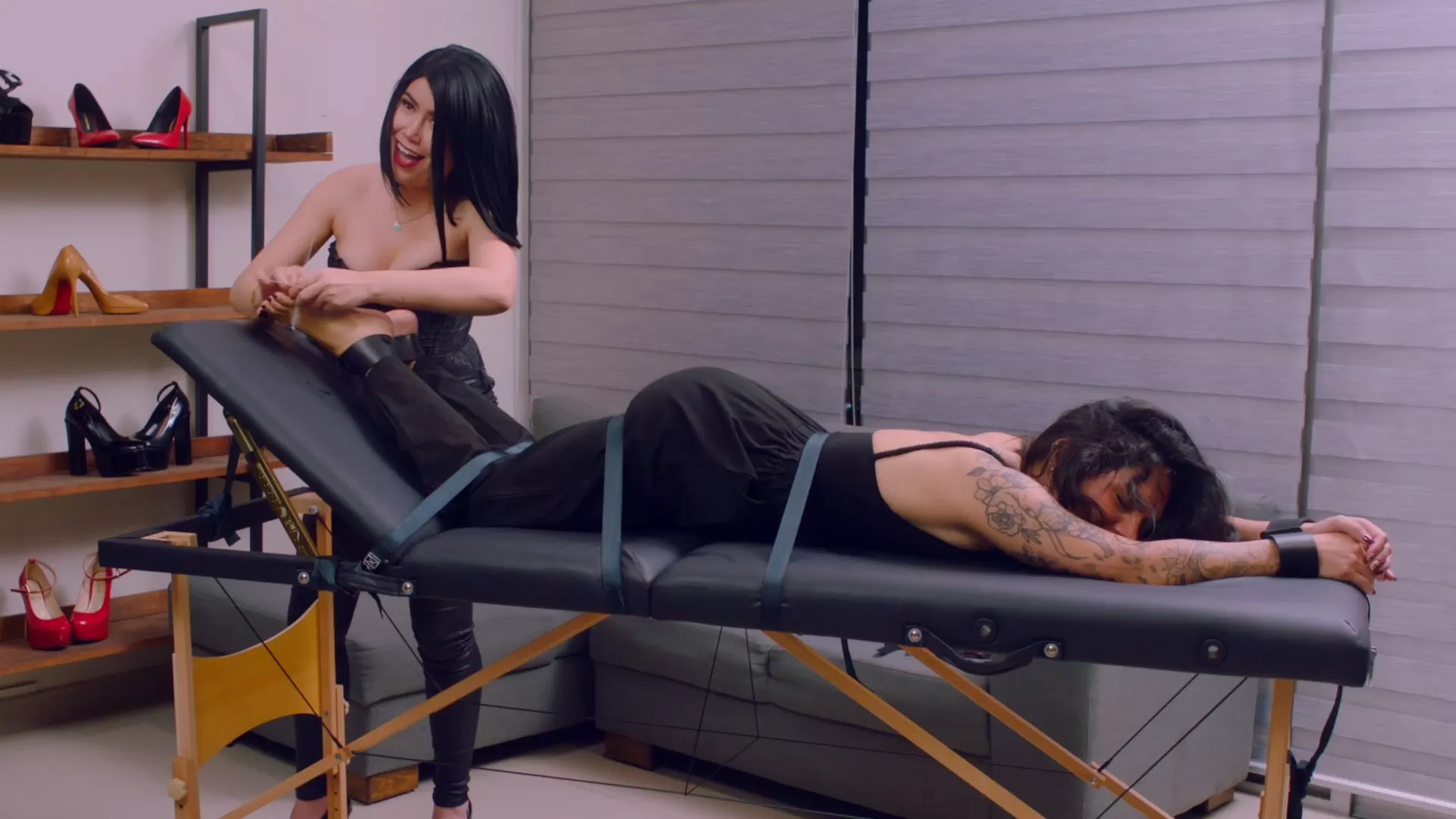 BeneathMyFeet – SPY KATIE’S WEAKNESS!.mp4_snapshot_25.52.083.webp