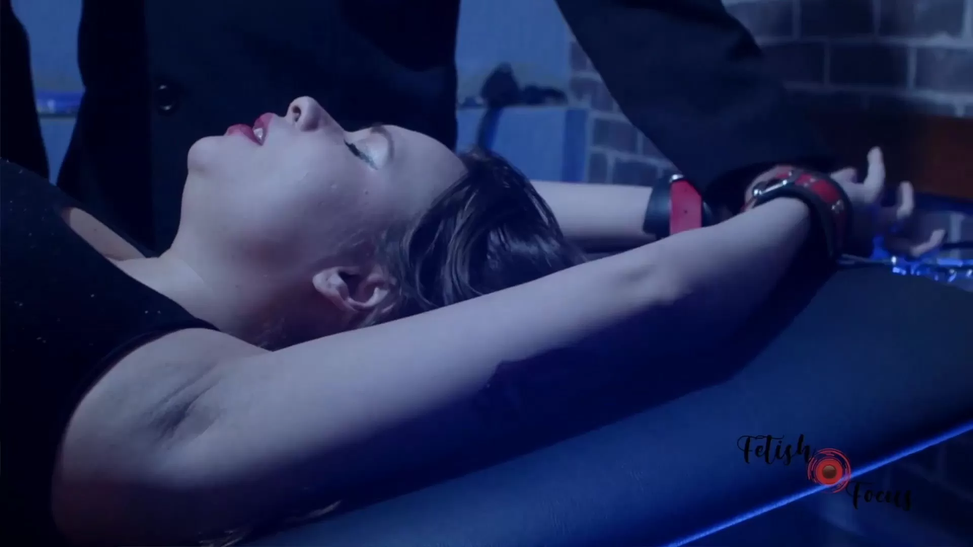 FetishFocus – Pop Star Tickling Trap.0012 - 00-23-39.webp