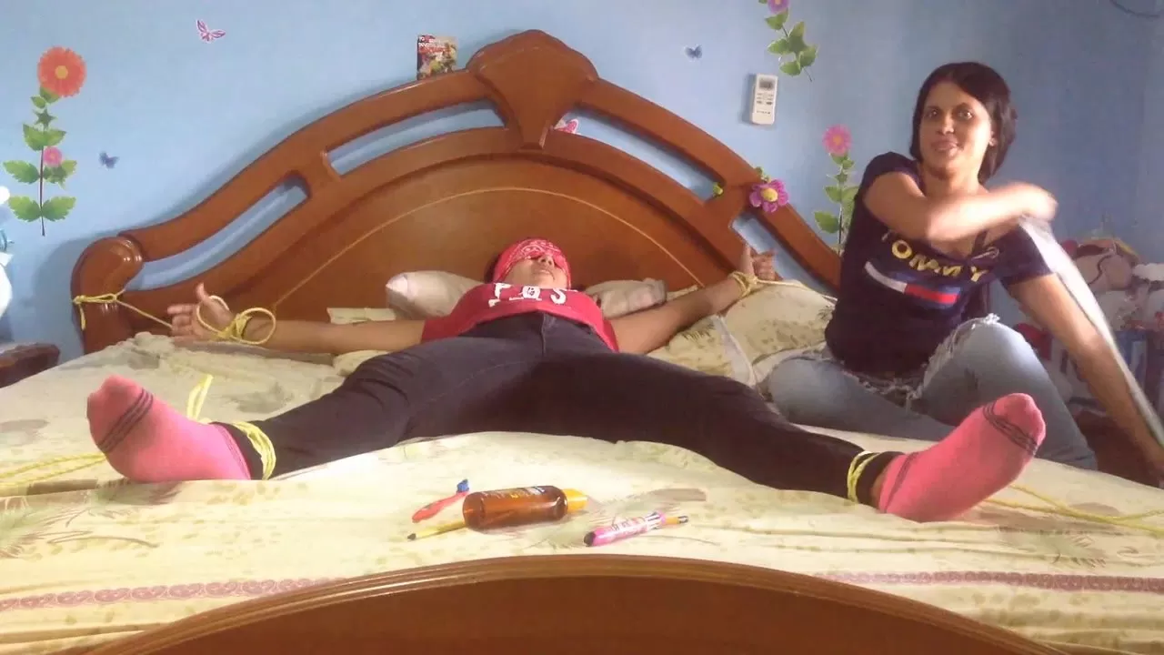 HomeMadeCosquillas - Escape or tickle torture! Paola's turn.0000 - 00-00-58.webp