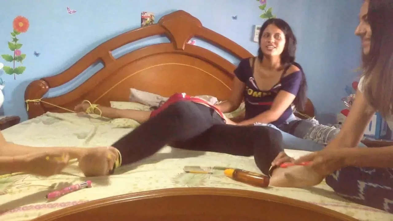 HomeMadeCosquillas - Escape or tickle torture! Paola's turn.0008 - 00-08-47.webp