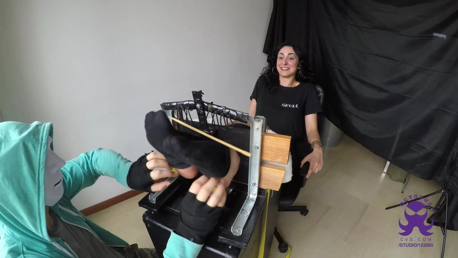 Octopus – Margherita – Feet in the stocks – First Time.0002 - 00-02-47.webp