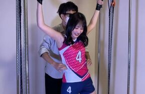 魔术师的指尖彻底折磨 她从头到尾歇斯底里大笑的罕见镜头