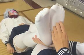 玉箫定拍 神子强迫凌华闻脚，tk脚心（在线播）