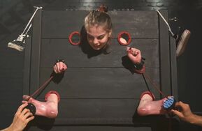 【在线播】RFStudioProduction – Foxy – Naughty Tickling in Full Stocks with a Cute Tomboy